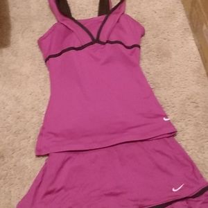 Nike Purple 2 pieces tennis uniform.